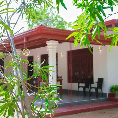 Wijesiri Family Guest House Sigiriya Exterior foto