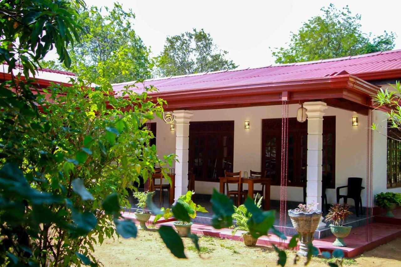 Wijesiri Family Guest House Sigiriya Exterior foto
